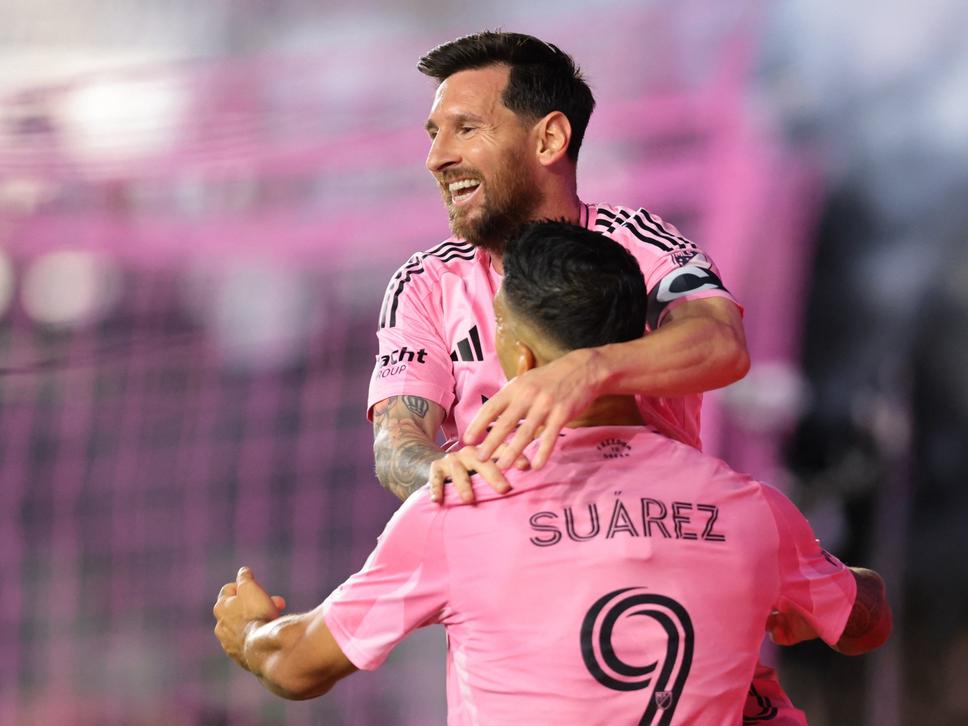 2025-10-25T010044Z_1660754909_MT1USATODAY27408462_RTRMADP_3_MLS-MLS-CUP-PLAYOFFS-ROUND-ONE-NASHVILLE-SC-AT-INTER-MIAMI-CF-1761376051.jpg
