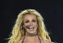 Britney Spears ‘is eyeing a move to the UK’ as concern grows for troubled popstar