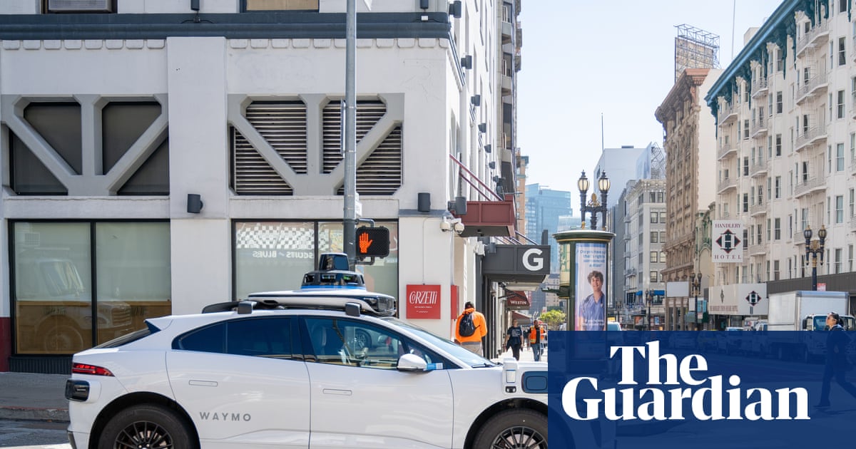 Waymo announces that its robotaxis will drive freeways for the first time