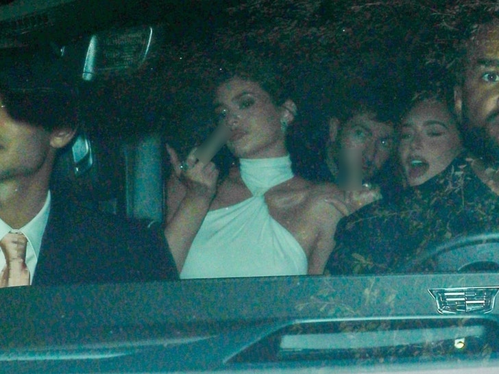 Kylie Jenner Flips Off Photogs Arriving To Kris Jenner’s Birthday Party