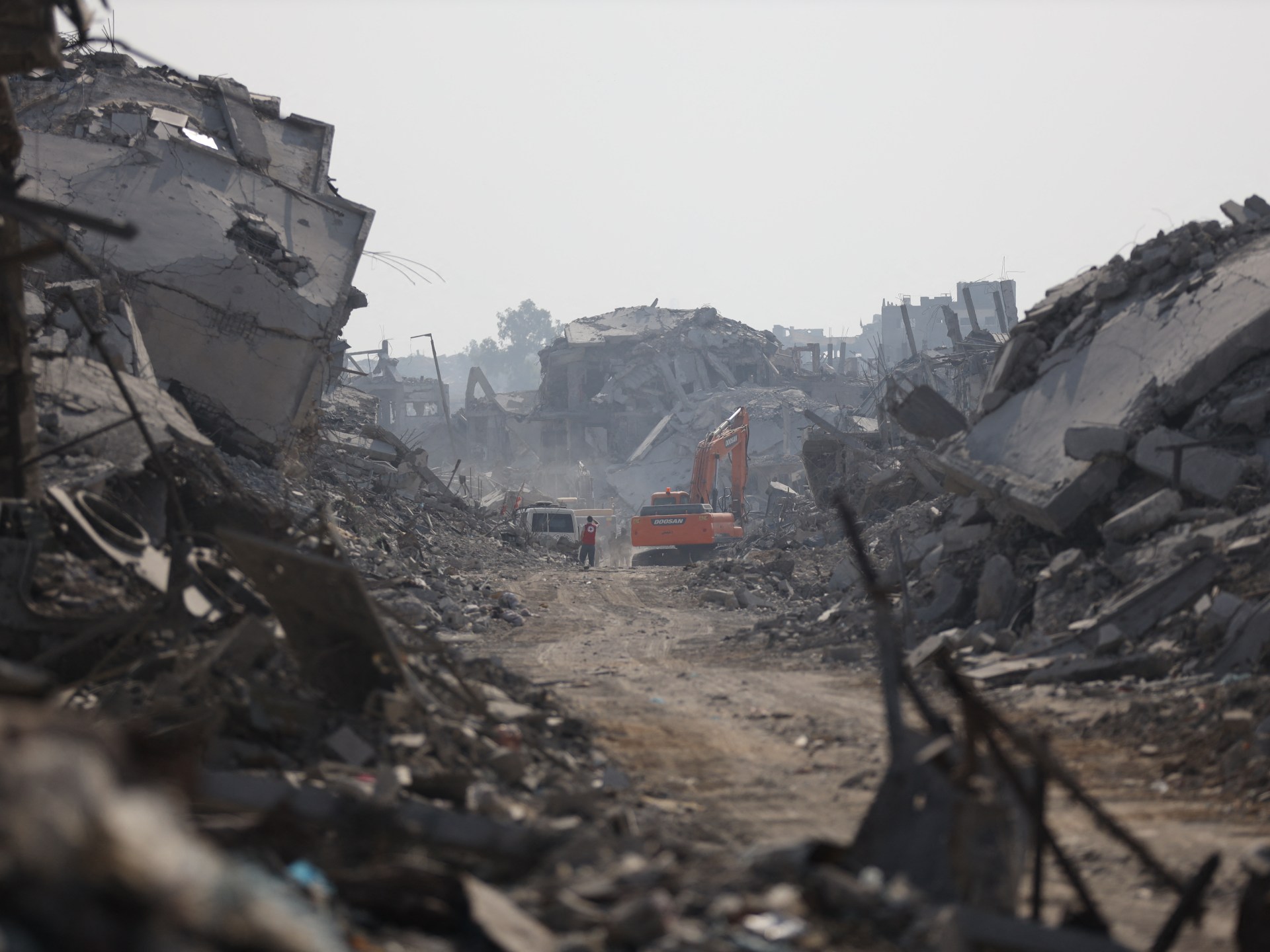 AFP__20251103__AA_03112025_2501005__v1__HighRes__SearchOperationsContinueInGazaForBo-1762172001.jpg