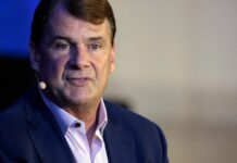 Ford CEO Jim Farley strikes a cautious tone on Apple’s new CarPlay Ultra and its increasing control over cars: ‘Do you want the Apple brand to start the car?’