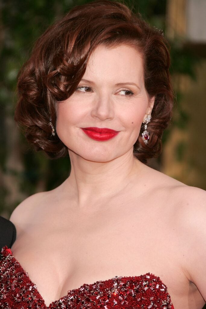 1219_geenadavis_01-683x1024.jpg