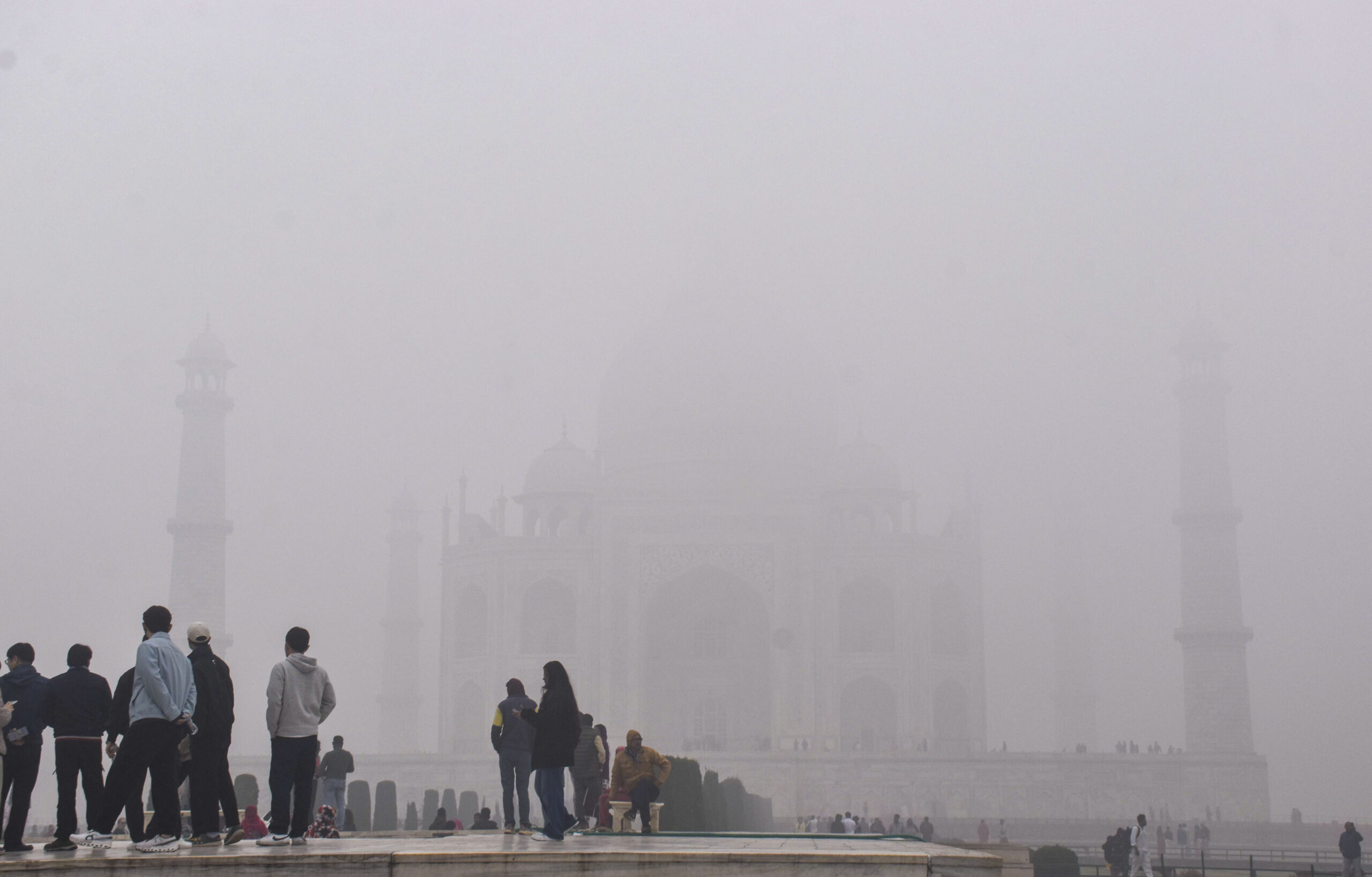 Dense fog Engulfs Agra, Taj Mahal Fades from View
