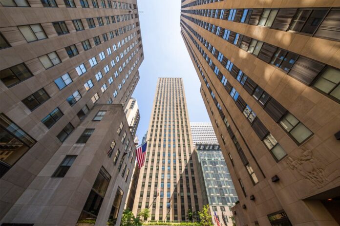 75-rockefeller-plaza-117331352.jpg