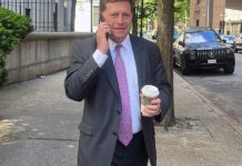 25-year DEA veteran charged with helping Mexican drug cartel launder millions of dollars, secure guns and bombs