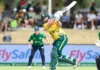 Dane van Niekerk and Faye Tunnicliffe propel South Africa to T20I series win over Ireland