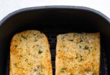 Air Fryer Garlic Bread