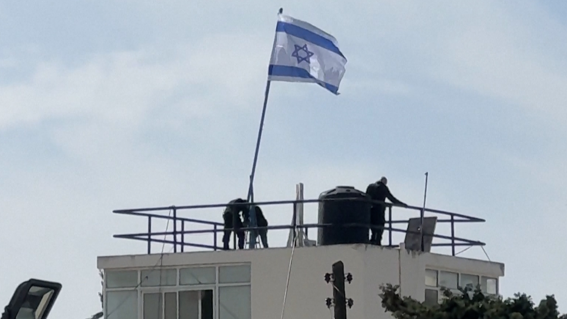 ‘Dangerous precedent’: UN condemns Israeli raid on UNRWA