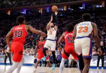 Knicks breeze past Raptors in latest glimpse of home dominance