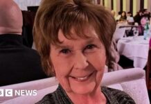 Police probe new message in search for mother of Savannah Guthrie