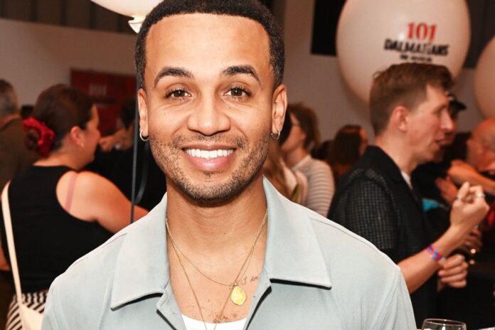 0_Aston-Merrygold-2.jpg
