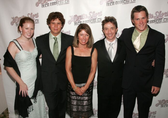 0_Opening-Night-Of-Martin-Short-Fame-Becomes-Me-After-Party.jpg