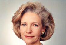 Author and philanthropist Anna Murdoch-Mann dies at 81