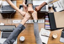 Non-Tech Professionals Drive India’s AI Upskilling Boom in 2025