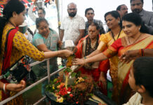 ASR’s Matsya Gundam Temple Buzzes With Devotion On Maha Shivaratri