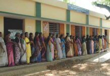 DMK’s Women Campaigners Touch a Chord With Voters