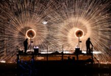 12 dead after explosion at Chinese firecracker store