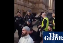 Agreement to allow Muslims to finish prayer at Isaac Herzog protest didn’t reach officers, NSW police say