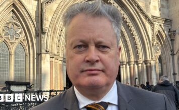 Court hears journalist surveillance case against MI5 and police