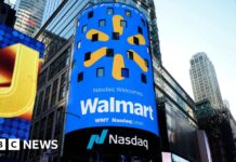 Walmart becomes first retailer to hit $1tn market value