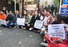 SC Sets Aside Controversial Allahabad HC Order, Says Loosening Pyjama String Is Attempt To Rape