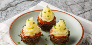April Fool’s Meatloaf Cupcakes