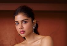 Kalyani Priyadarshan’s strapless Karleo gown is built on intricate latticework