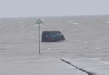 Hapless Amazon delivery driver stuck in water after following GPS