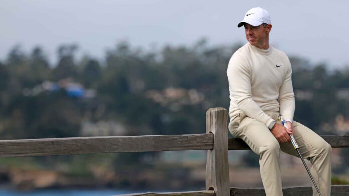 rory-mcilroy-fence-sit.jpg