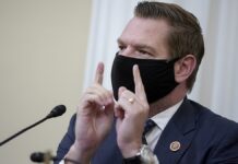 Swalwell’s ‘I should be working’ gym, pool videos resurface as Dem rival hammers his missed House votes