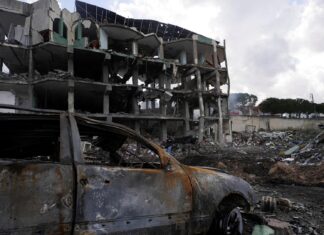 Attacco con drone a una base italiana in Kuwait, nessun ferito. Fuoco sui caschi blu in Libano