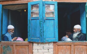 From pashmina shawls to ajrakh prints: what climate change is doing to treasured Indian textiles