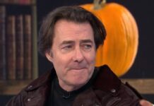 Jonathan Ross admits ‘I feel a little ashamed’ in candid career insight