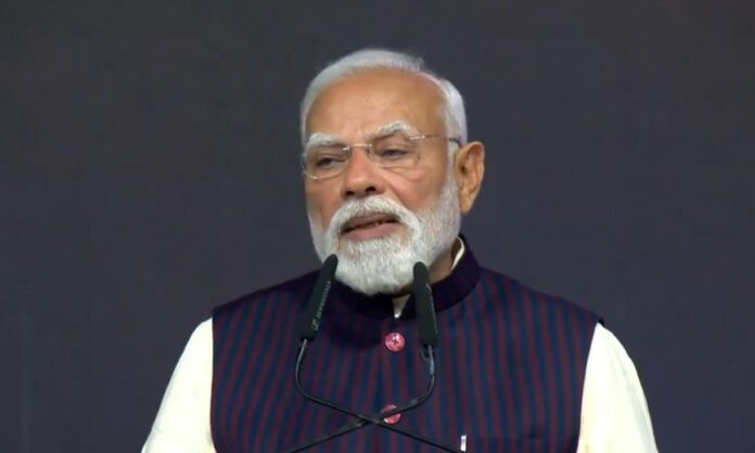 2019669-modi-1.jpg