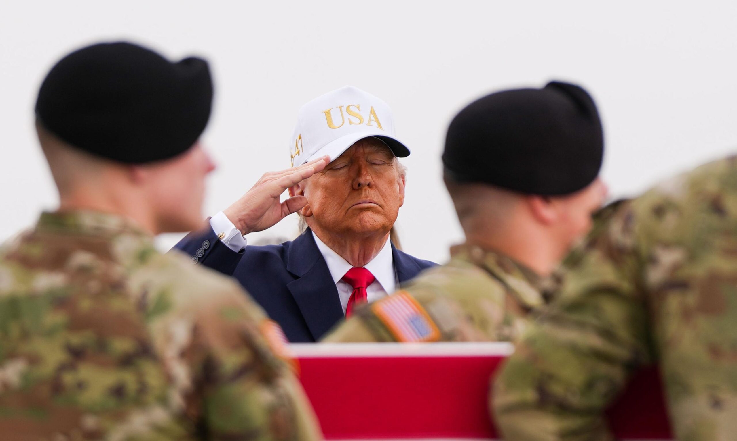 Trump Attends Return of US Aircrew Killed in Iran War Crash