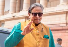 Not a CM Probable; Ideally Post Should Go to Elected MLA: Shashi Tharoor