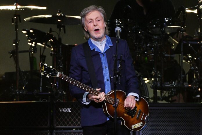 2_Paul-McCartney-Performs-At-The-O2-Arena-London.jpg