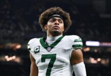 Chiefs acquire new backup for Patrick Mahomes in trade with Jets for former first-round pick