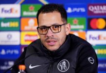 Chelsea: Reece James set to miss several weeks as Rosenior confirms hamstring injury