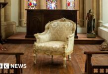 In photos: Tracing India’s history through its chairs