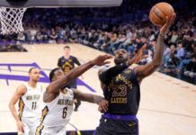 Lakers able to pull off win against Pelicans despite turnover troubles