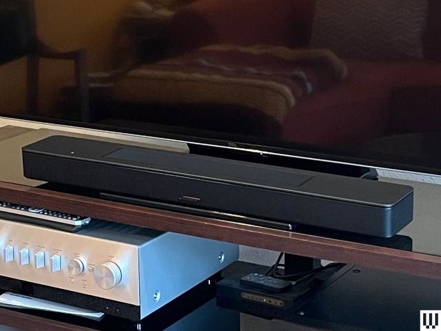 Bose-Smart-Soundbar-Front-Full-Reviewer-Photo-(no-border)-SOURCE-Ryan-Waniata.jpg