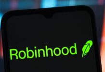 Robinhood rolls out long-awaited ‘Social’ feature to let users track and copy other traders