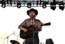 Colter Wall Says He’s ‘Not Doing Well,’ Stuns Fans By Canceling Tour