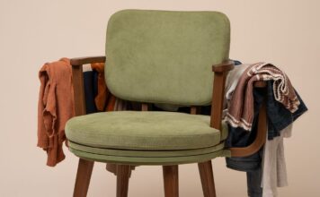 Toss Your Not-Quite-Clean Clothes on Simone Giertz’s Laundry Chair