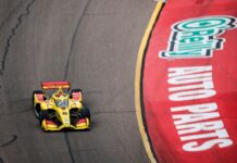 Alex Palou’s 100th IndyCar start ends in early crash at Phoenix