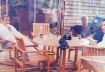 Newly uncovered photo shows Andrew Mountbatten-Windsor, Peter Mandelson in bathrobes with Jeffrey Epstein