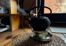 This Bengaluru Mud Home Runs Without LPG, Water Connection & Just Rs 100 Electricity