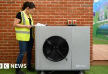 Ministers confirm heat pump targets as climate plan unveiled